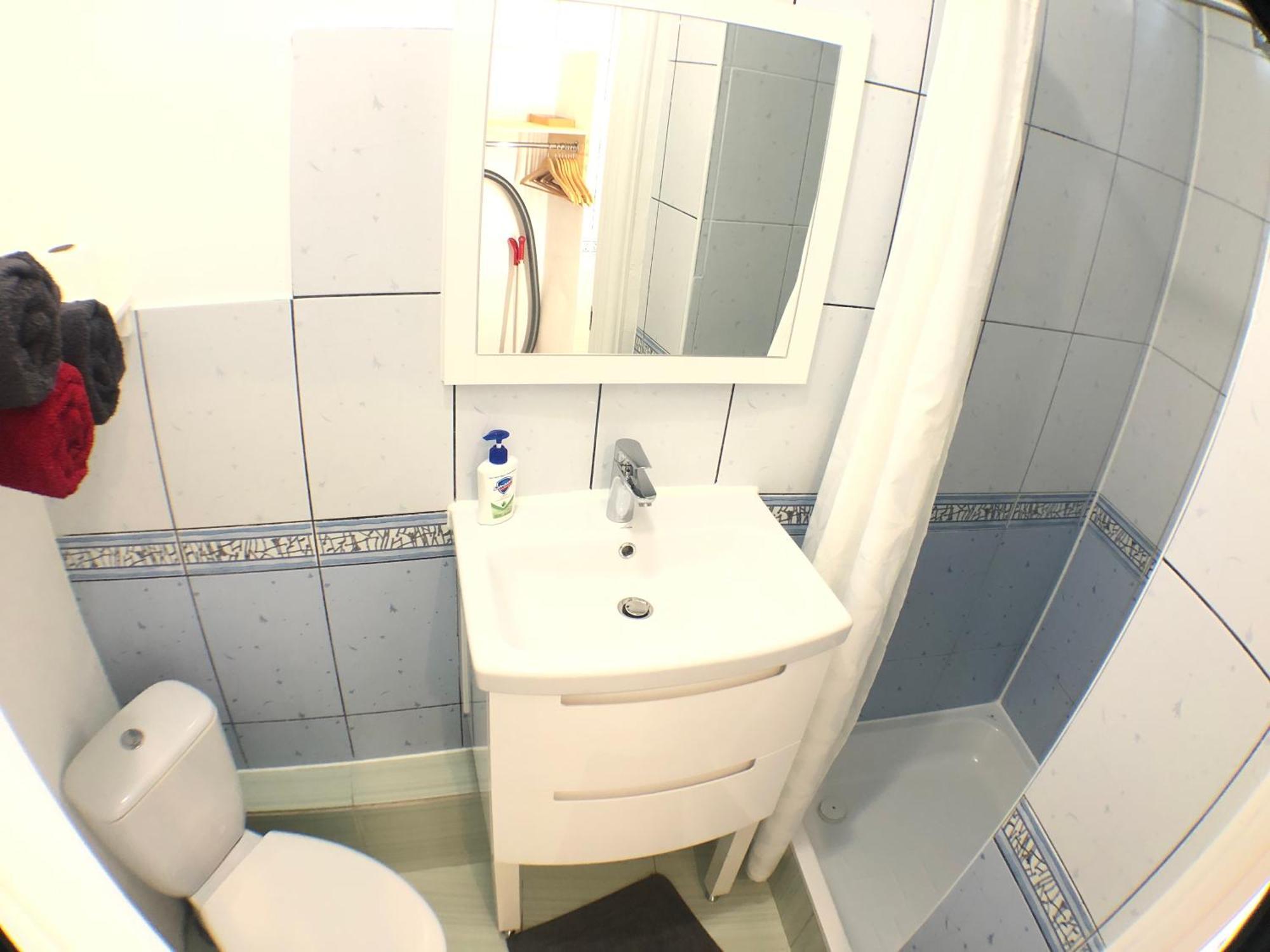 Modern Apartment In Lviv Historic Centre エクステリア 写真