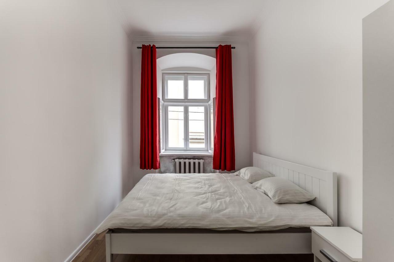 Modern Apartment In Lviv Historic Centre エクステリア 写真